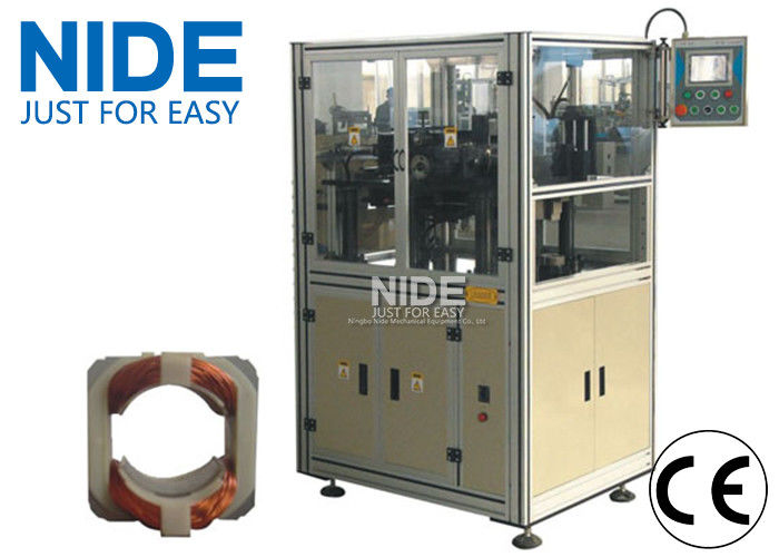 Slot paper forming and cutting machine