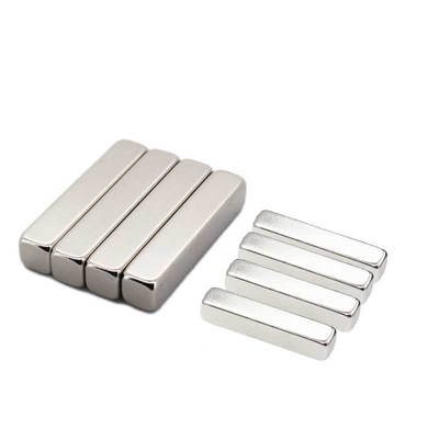 Aimants rectangulaires de néodyme d'aimants forts superbes de terre rare 30 x 6 x 6mm