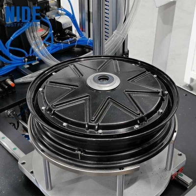 Machine automatique de serrage à vis pour la fabrication de BLDC