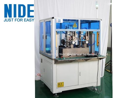 Machine de remontage de bobine d'aiguille de l'armure du stator BLDC