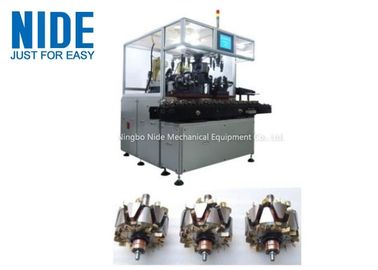 Machine de équilibrage d'armature à grande vitesse de 5 stations avec le type coupeur de R