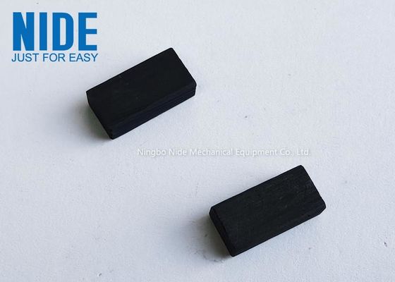 Pièces 12*18*60 de moteur de bloc de balai de charbon de graphite de grande pureté